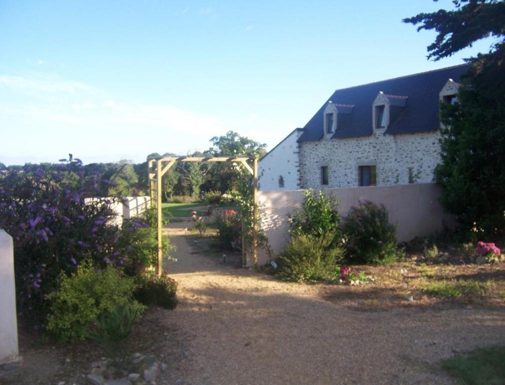 Le Colombier De Kerguezec Bed & Breakfast Surzur Bagian luar foto