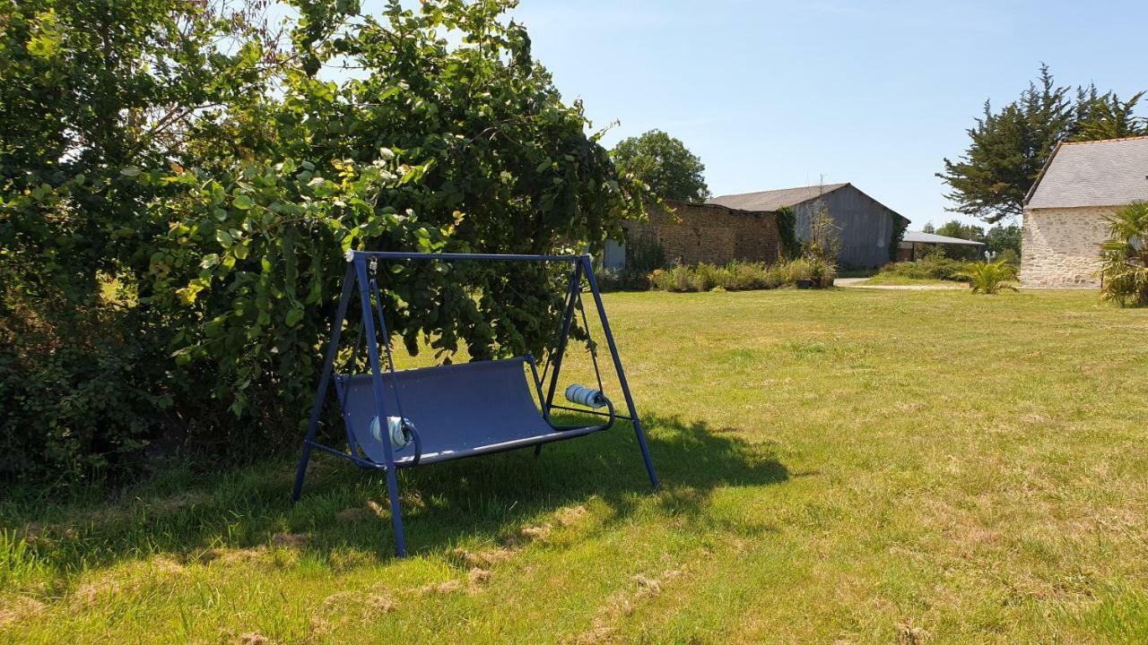 Le Colombier De Kerguezec Bed & Breakfast Surzur Bagian luar foto