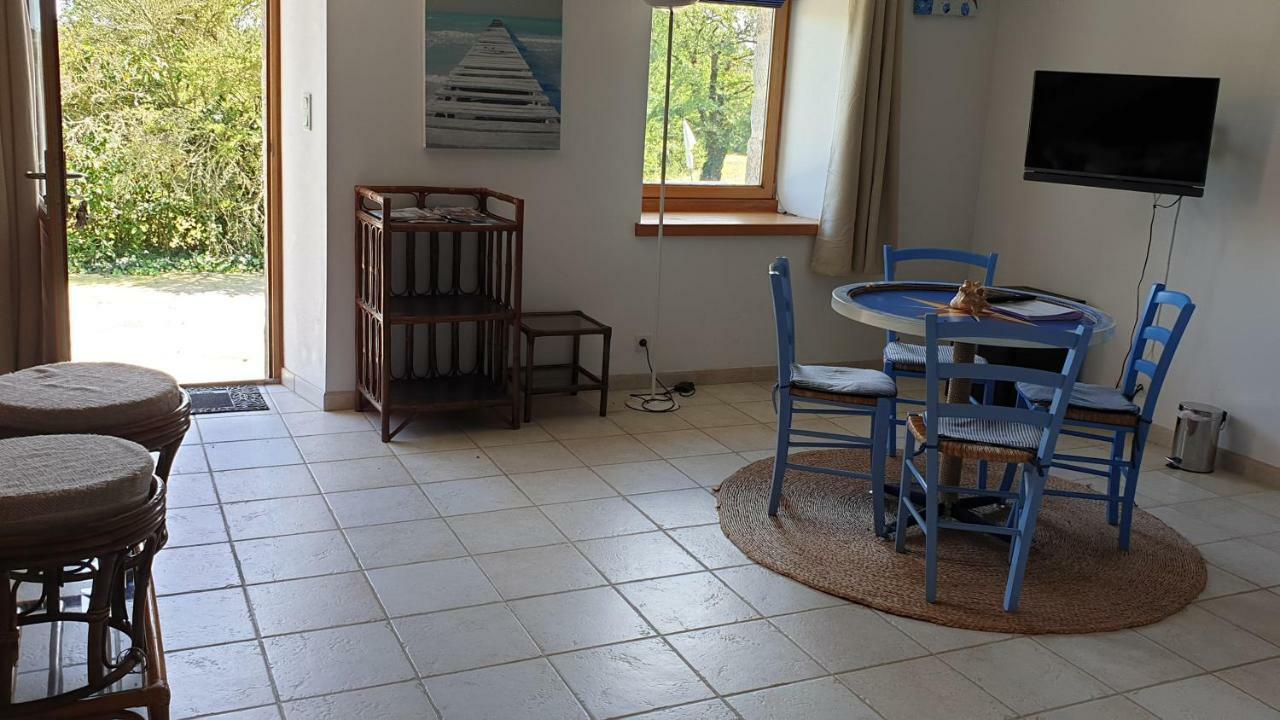 Le Colombier De Kerguezec Bed & Breakfast Surzur Bagian luar foto